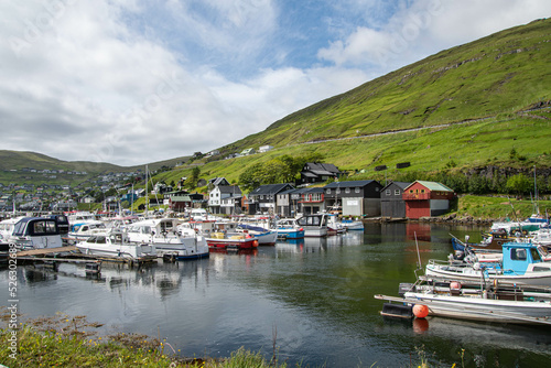 Der Hafen von Vestmanna, Insel Streymoy, Färöer Inseln photo