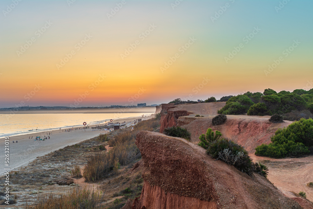 Zachód słońca na Praia da Falesia - Algarve - obrazy, fototapety, plakaty 