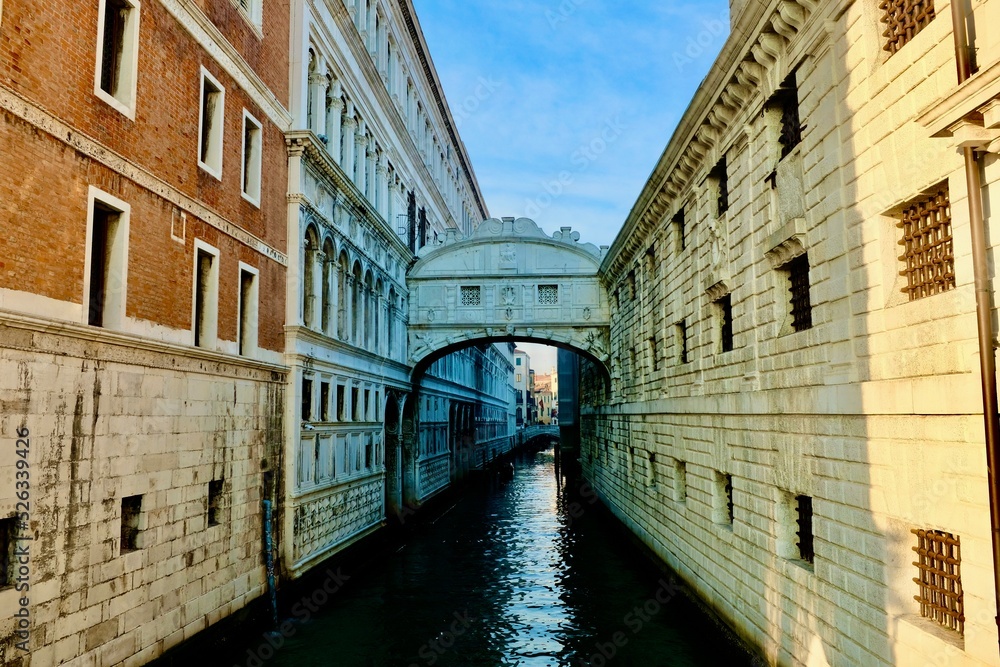 Seufzerbrücke in Venedig Italien 