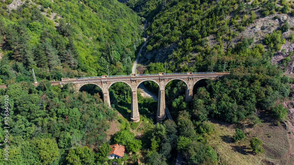 Railway bridge over a ravine.