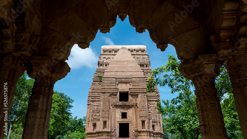 Teli ka Mandir, also known as Telika Temple, is a Hindu temple located within the Gwalior Fort in Madhya Pradesh, India photo