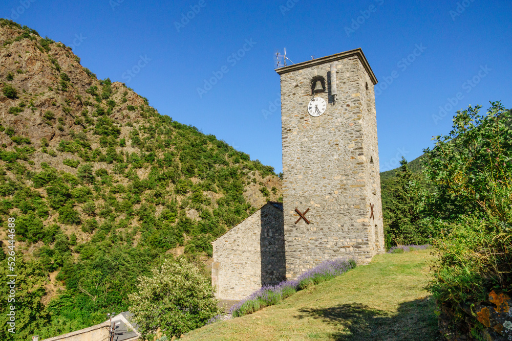 pueblo de Conat,reserva natural de Noedes,macizo de Madres-Coronat, Rosillon, pirineos orientales,Francia, europa pueblo de Conat,reserva natural de Noedes,macizo de Madres-Coronat, Rosillon, pirineos orientales,Francia, europa