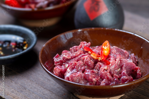 Chinese food, delicious raw beef