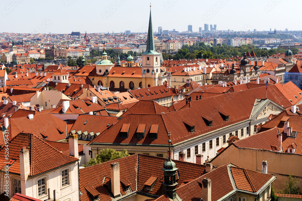 Obraz premium View of the rooftops of Prague Castle on a sunny day