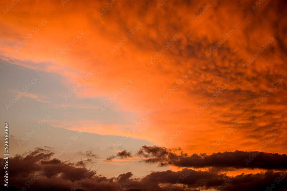 Fototapeta premium Ciel au Couché du soleil