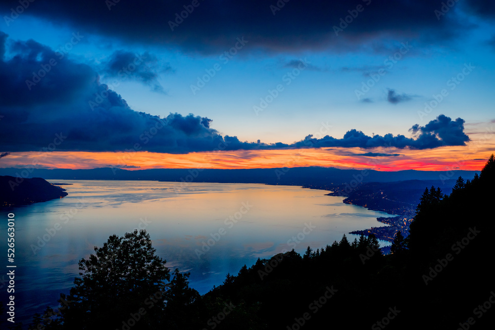 Couché de soleil sur le Lac Léman