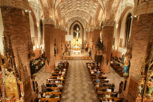 Katedra św. Jakuba w Olsztynie. Nawa główna. Polska - Mazury - Warmia.