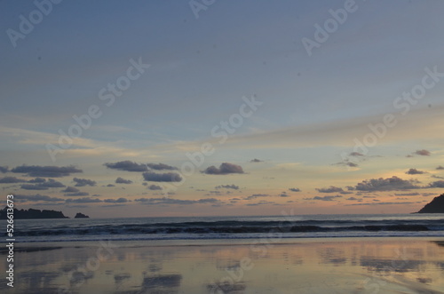 photos of beach views in the afternoon, photos of beaches at sunset,