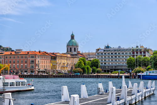 Fototapeta Naklejka Na Ścianę i Meble -  Lake Como, Italy - July 4, 2022: Idyllic scenery on the streets and pathways around Lake Como, Italy
