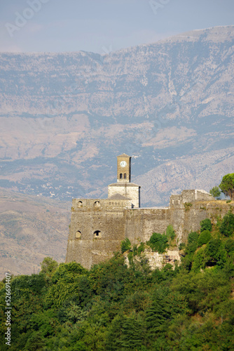 Tour-Horloge de la forteresse de Gjirokaster, Albanie photo