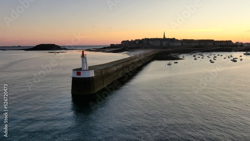 Entré du port de saint Malo au crépuscule Mavic 2