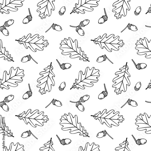 Seamless pattern with autumn oak leaves. Autumn holidays background. Hand drawn vector illustration. © Darya