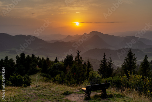 Fototapeta Naklejka Na Ścianę i Meble -  karpaty, polska, góry, lato, przyroda , tatry, pieniny