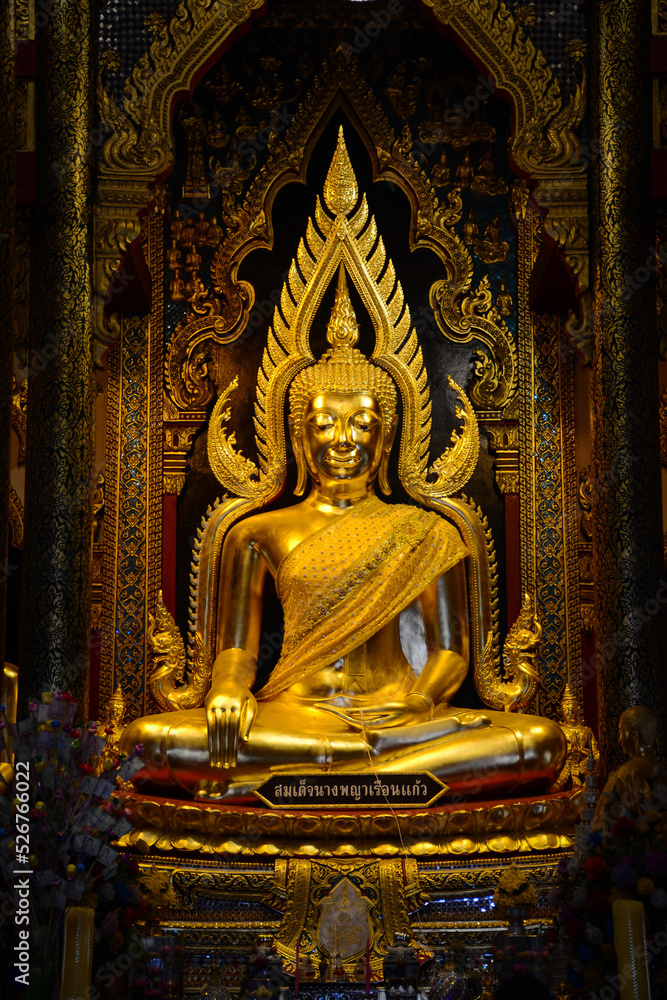 golden buddha statue golden buddha statue