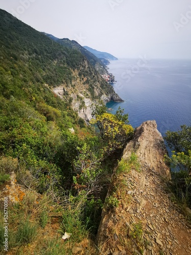Vernazza, Trekking the hiking trail above the Cinque Terre, Italian Riviera., Cinque Terre National Park, Liguria, Italy