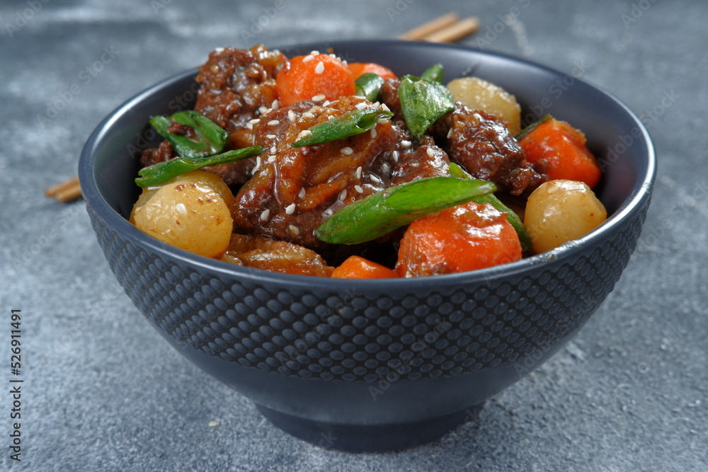 Korean Food-Braised Short Ribs (Galbi-jjim) Korean Food-Braised Short Ribs (Galbi-jjim)