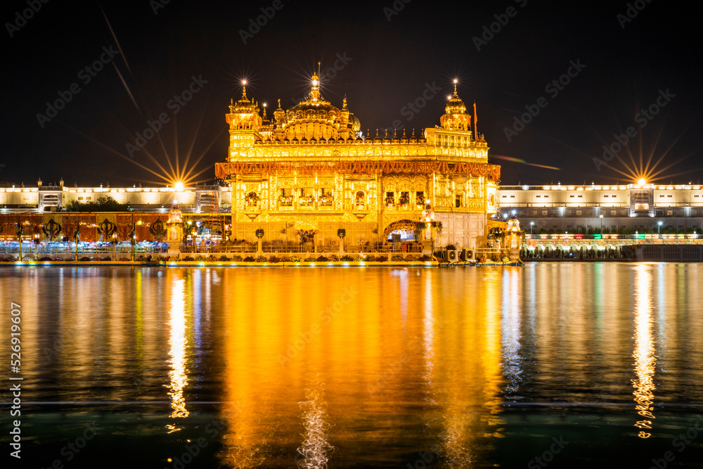 Amritsar, Punjab , India, September 27 2022. Sri Harmandir Sahib decorated with millions of flowers for Prakash Purab of Sri guru Granth sahib