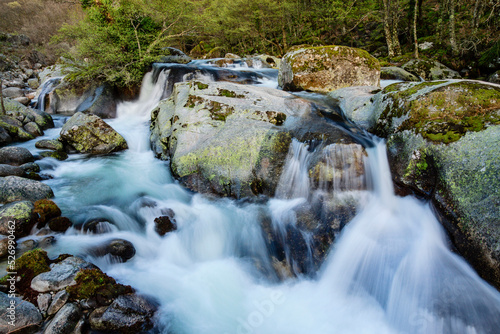 saltos de agua, reserva natural Garganta de los Infiernos, sierra de Tormantos, valle del Jerte, Cáceres, Extremadura, Spain, europa photo