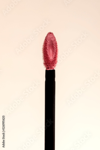 Canvastavla Pink liquid lipstick applicator brush