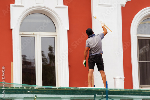 Obraz na plátně Restoration of the facade of an old house