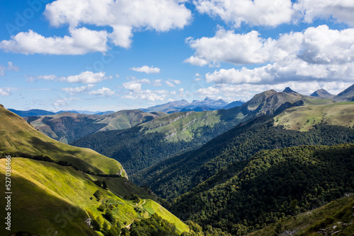 Summer landscape in the mountains of Navarra, Pyrenees, Spain © Alberto Gonzalez 