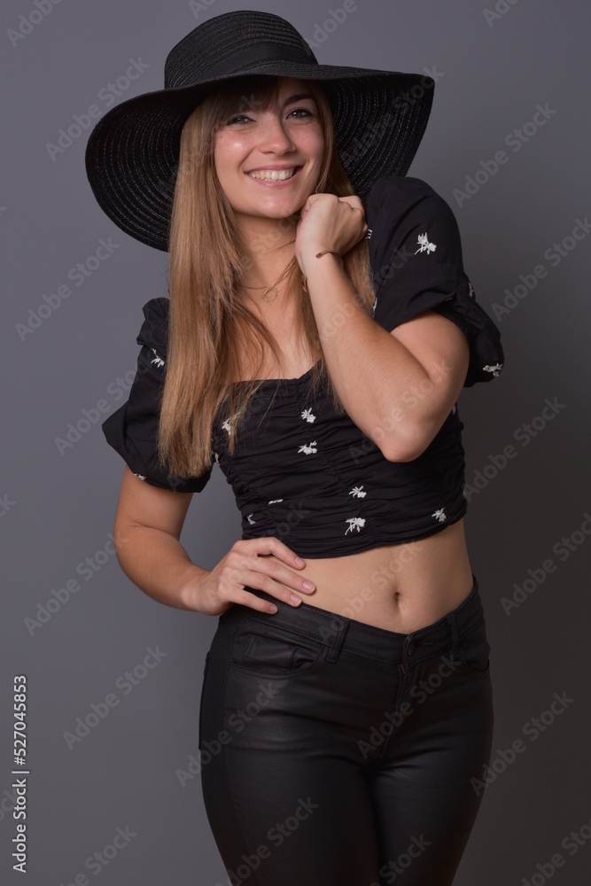 Magnifique sourire d'une belle femme Magnifique sourire d'une belle femme