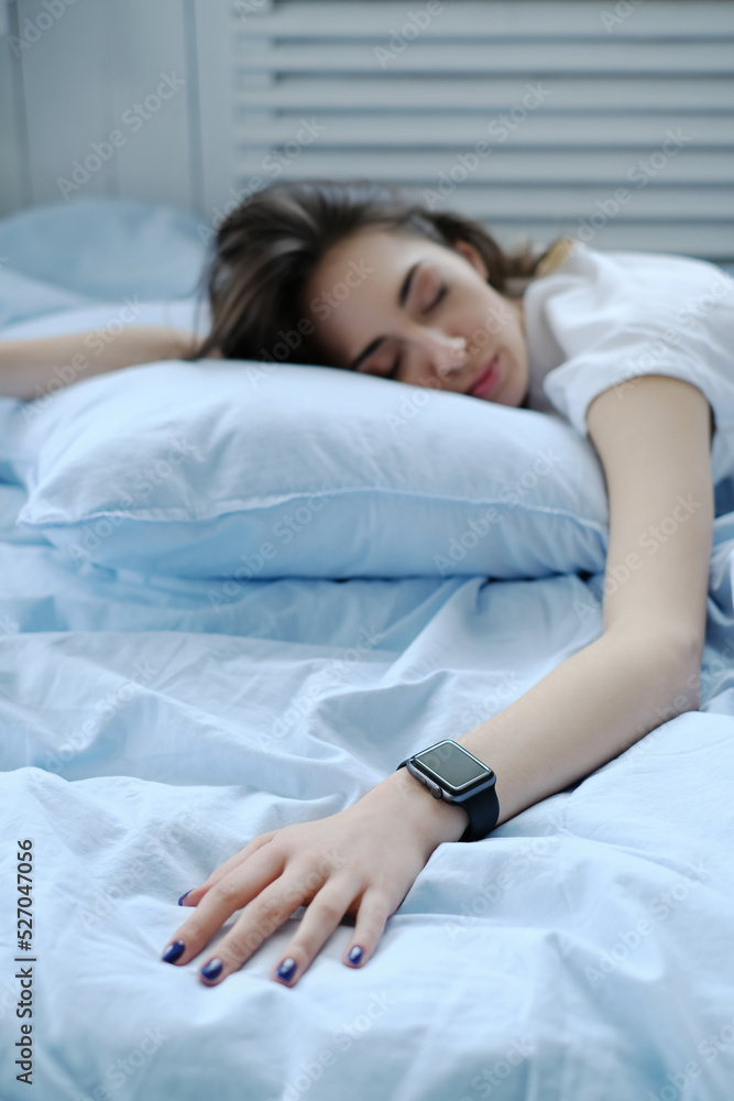Morning Delight: Beautiful Girl Wakes Up to a Delicious Breakfast and Strikes a Pose Morning Delight: Beautiful Girl Wakes Up to a Delicious Breakfast and Strikes a Pose