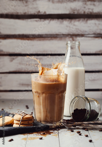 Refreshing Coffee Splashes: Energize Your Senses with Ice-Cold Perfection