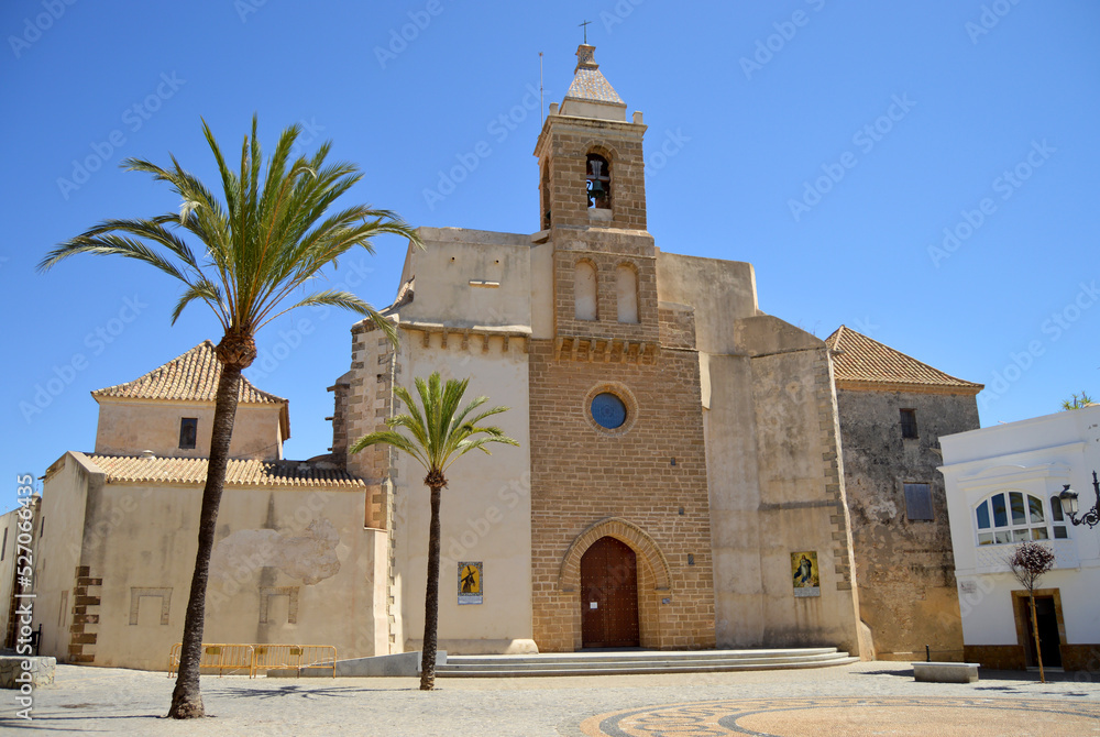 Iglesia de Nuestra Señora de la O en Rota, provincia de Cádiz, Andalucía, España. Iglesia construida en estilo gótico isabelino durante el siglo XVI