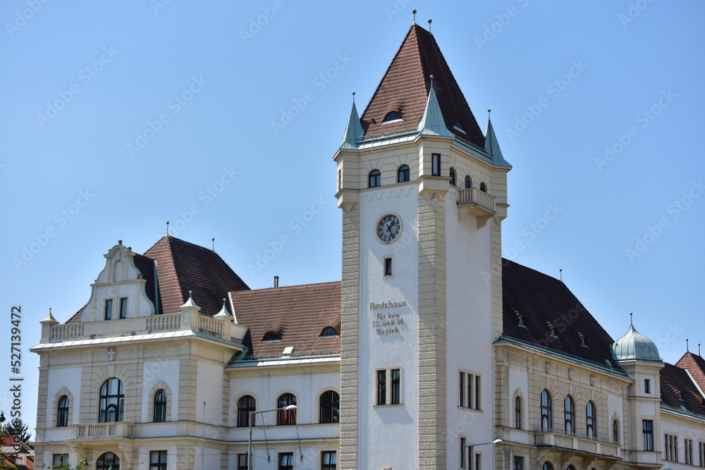 Naklejka premium Administration building in Hietzing in Vienna