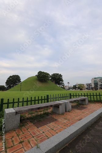 royal tomb, royal mausoleum, Gyeongju, korea