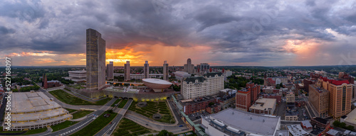 Obraz na płótnie Gorgeous orange cloudy sunset sky after the rain over the government center of Albany New York w salonie