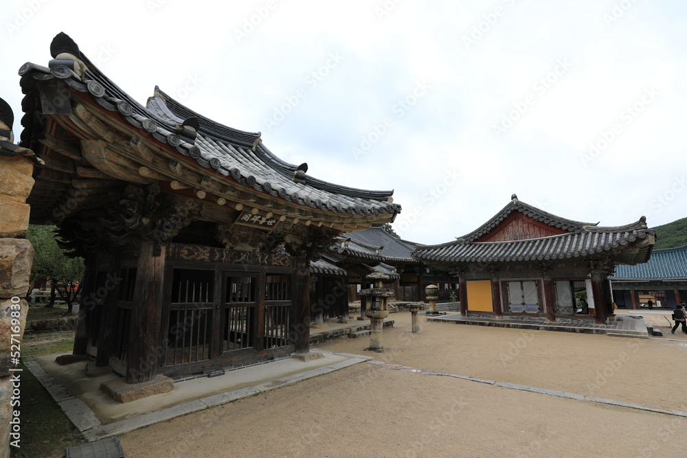 Tongdo-sa, Buddhist temple korea 