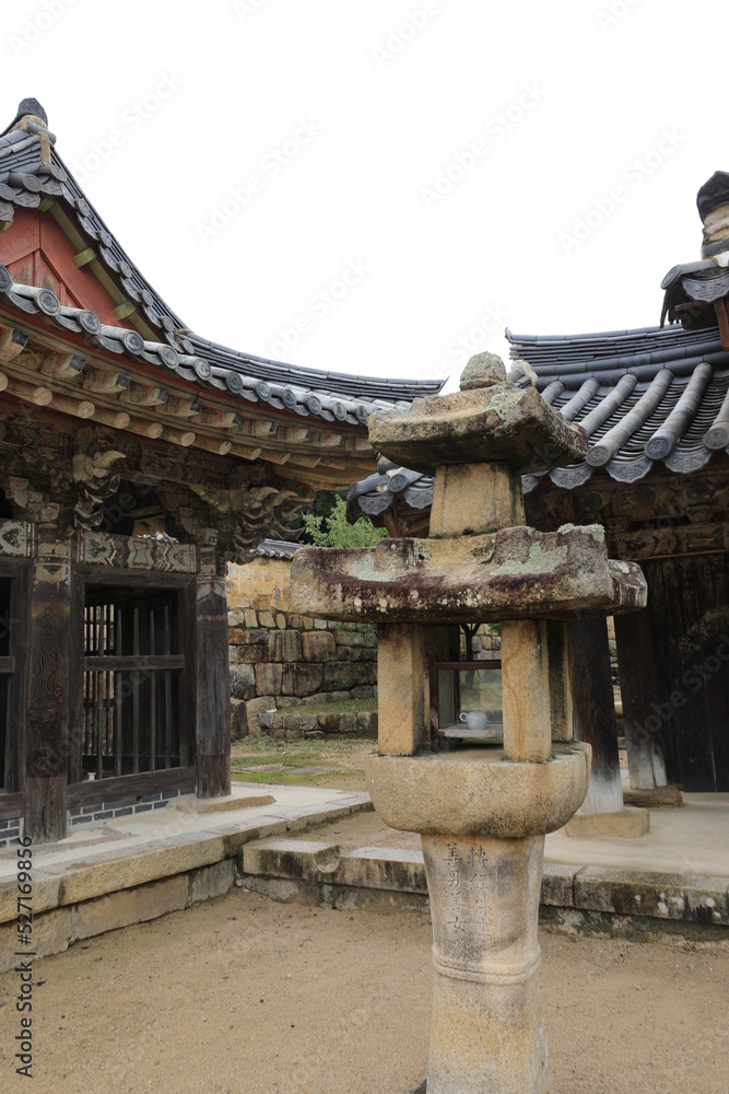 Tongdo-sa, Buddhist temple korea 