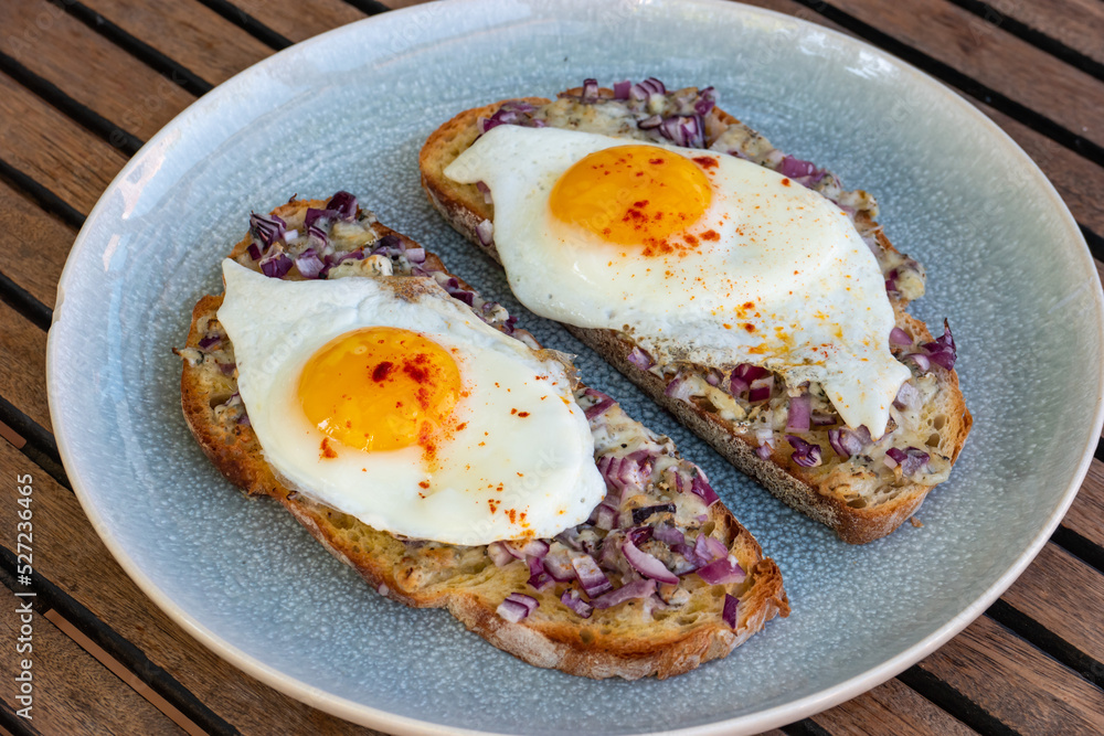 Eggs Kejriwal served on a plate Eggs Kejriwal served on a plate