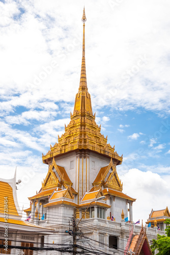 Wat Traimitr Temple or Wat Traimit Withayaram Worawihan Temple and also known as The Temple of the Golden Buddha largest in the world , Bangkok,Thailand