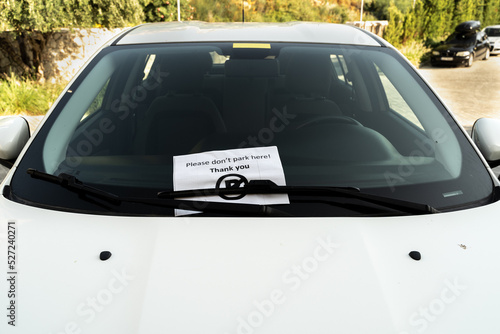No parking - restriction note on the window