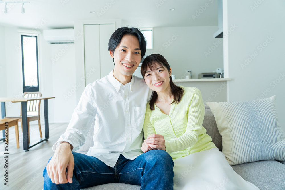 Fototapeta premium 仲良し日本人カップル