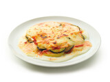  berenjenas  con tomate y bechamel al horno con queso. aubergines with tomato and bechamel baked with cheese.
