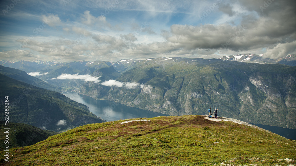 Routes et Fjords de Norvège en été Routes et Fjords de Norvège en été