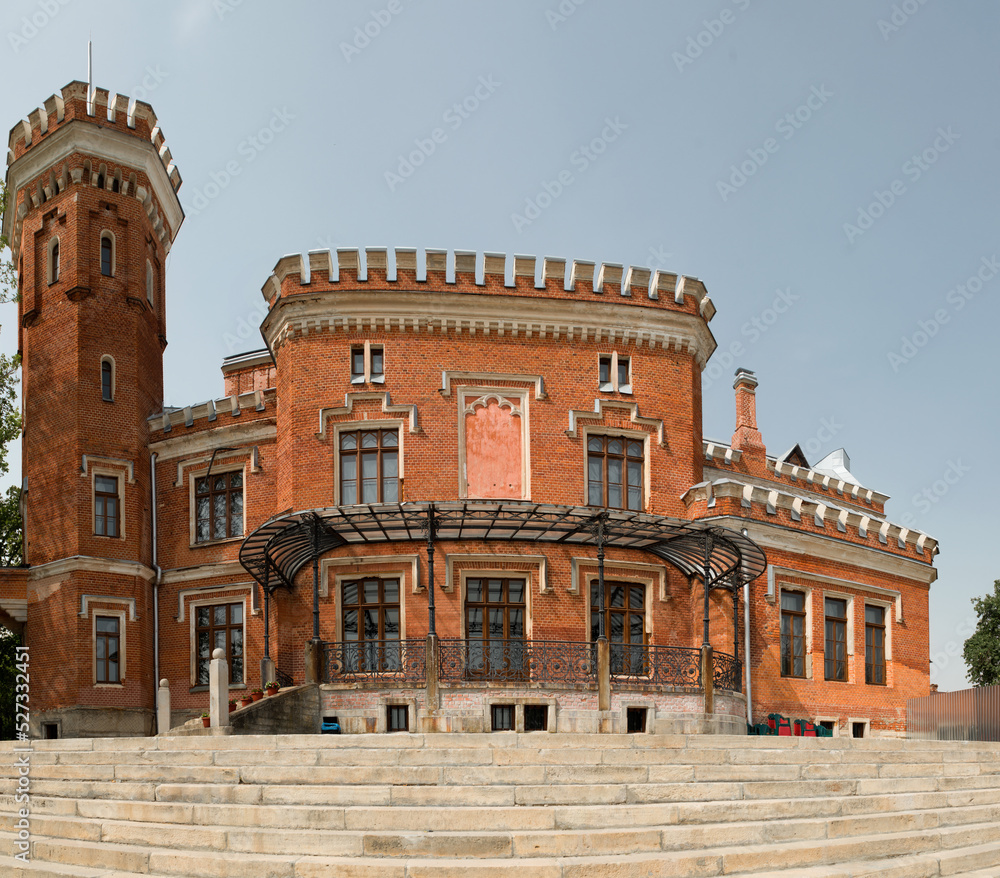 Ramon, Voronezh Region, Palace. The palace complex of the Oldenburgskys. This is the only place of residence of royal persons in the Chernozem region.