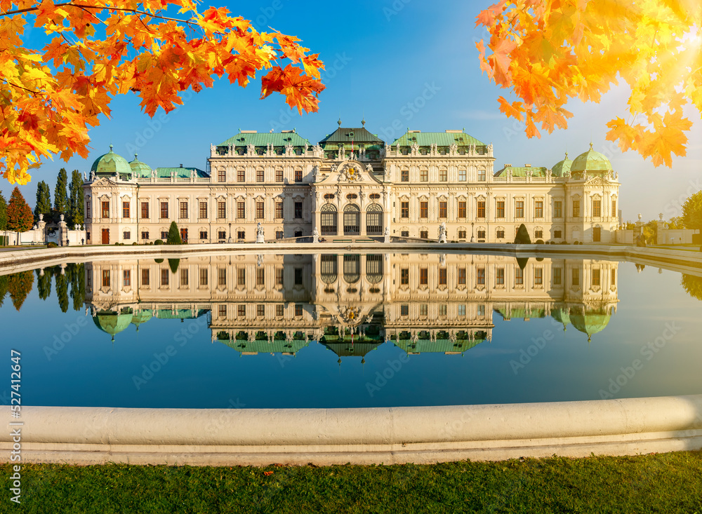 Upper Belvedere palace in autumn, Vienna, Austria - obrazy, fototapety, plakaty 