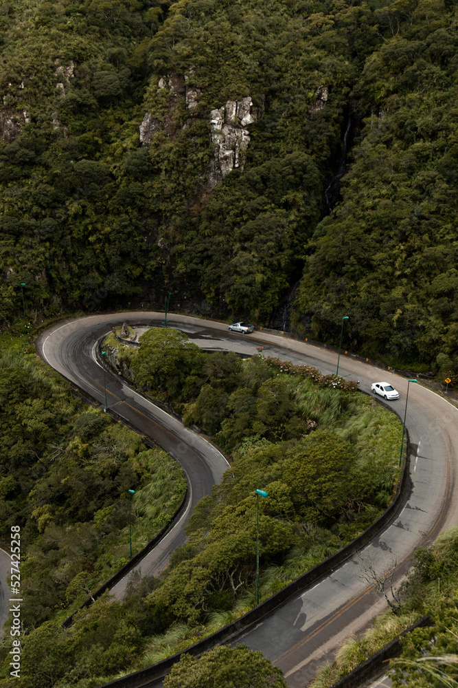 Paisagens e as curvas da rodovia SC-390,  Serra do Rio do Rastro, Santa Catarina, Brasil