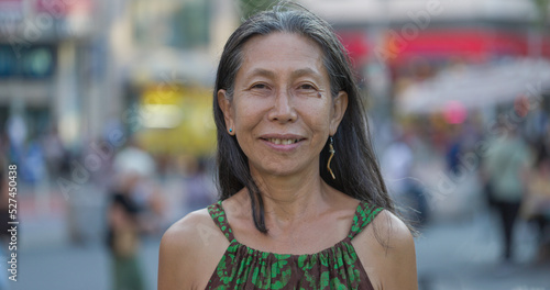 Εκτύπωση καμβά Mature Asian woman smile happy face portrait on city street