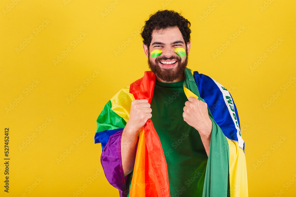 caucasian man with beard, brazilian, soccer fan from brazil, wearing