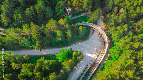 Foto Aerial view of Abandoned or deserted remains of former bobsleigh track in Sarajevo, for the 1984 winter games