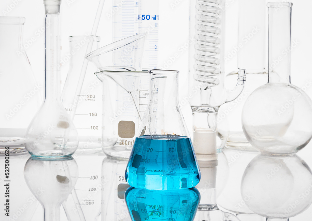 Photo of biochemistry glassware experiment Photo of biochemistry glassware experiment
