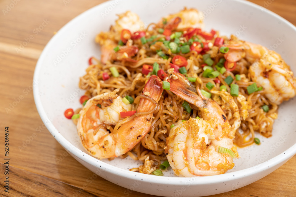 Thai Drunken Noodles with seafood, Pad Kee Mao with shrimp