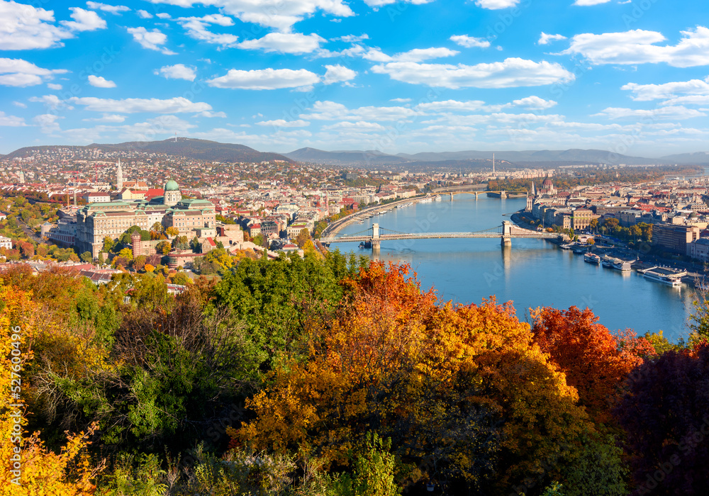 Budapest autumn cityscape with Royal castle and Chain bridge over Danube river, Budapest, Hungary