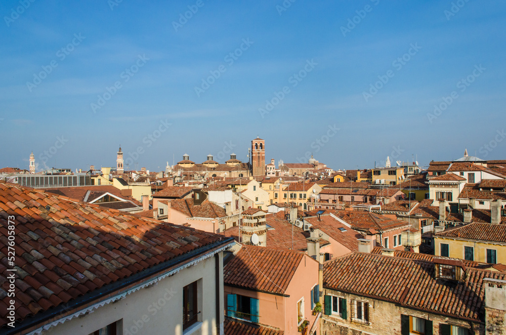 Panorama sui tetti di Venezia dalla terrazza del Fondaco dei Tedeschi vicino al Ponte di Rialto